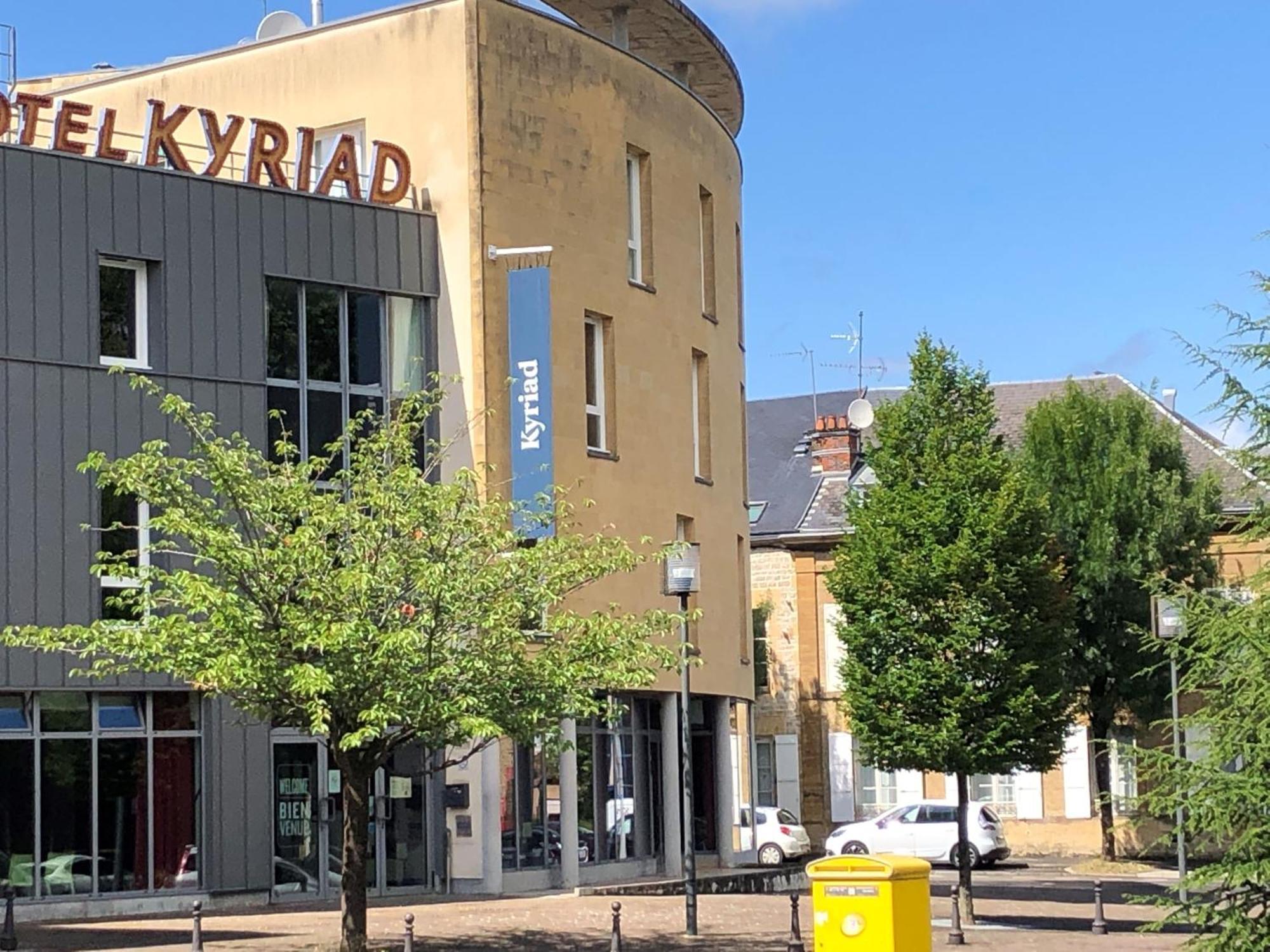 Kyriad Charleville Mezieres Экстерьер фото