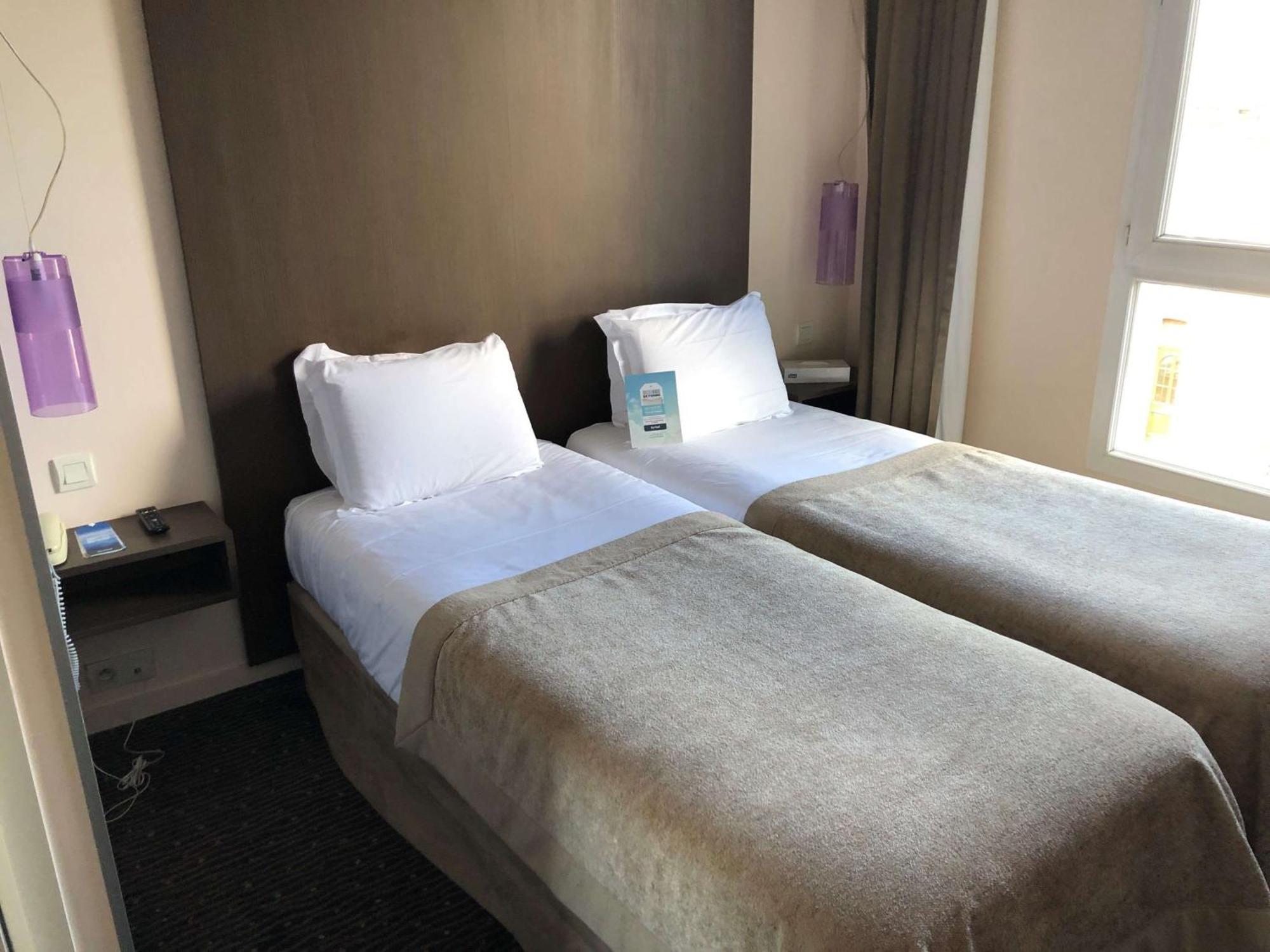Kyriad Charleville Mezieres Экстерьер фото