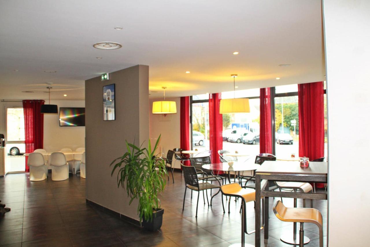 Kyriad Charleville Mezieres Экстерьер фото